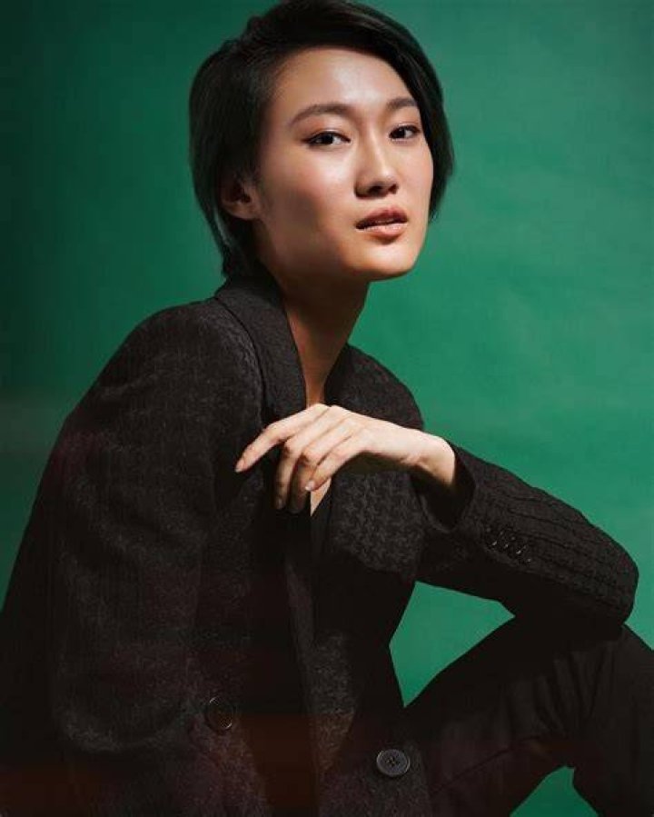 Ayu Gani