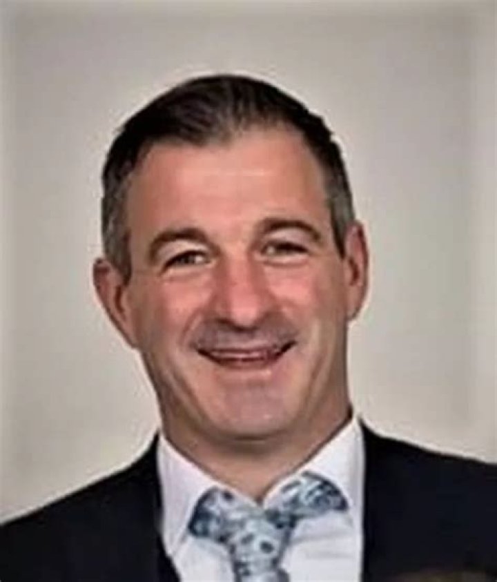 Denis Kealy