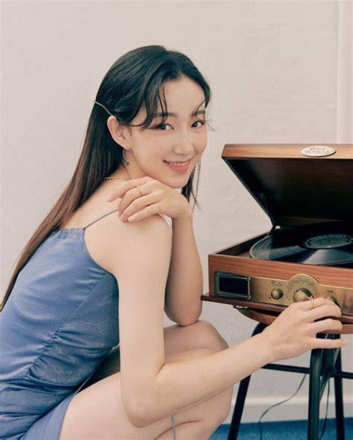 Shin Bora
